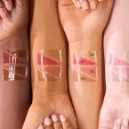 essence What The Fake! Plumping Lipgloss - Błyszczyk powiększający usta 100 Sheer Genius