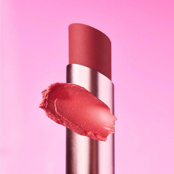 essence Blur Soufflé Sheer Nude Lip Balm - Balsam do ust 02 3g