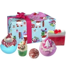 BOMB Cosmetics Zestaw upominkowy w papierze ozdobnym Chillin' With my Gnomies